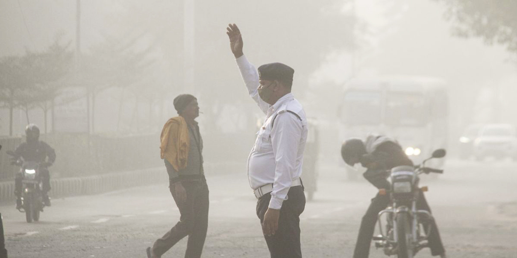 ভারতে শ্বাসকষ্টজনিত ওষুধের বিক্রি বেড়েছে ১৭০০ কোটি রুপি