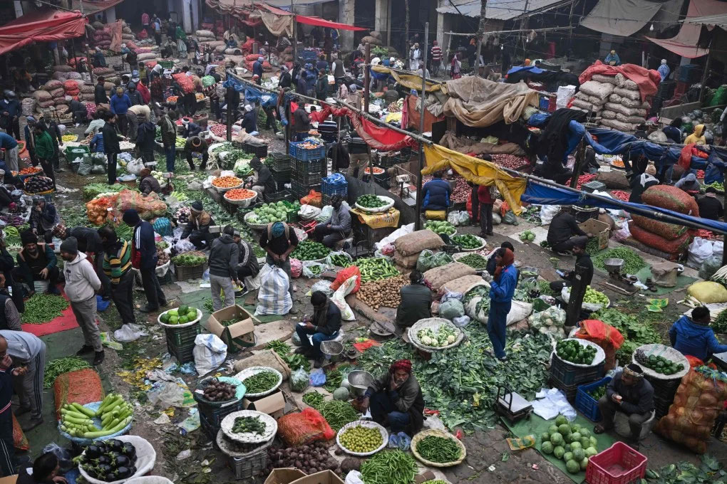 ভারতের উচ্চ প্রবৃদ্ধির অর্থনীতিকে টলিয়ে দিয়েছে ইরান যুদ্ধ