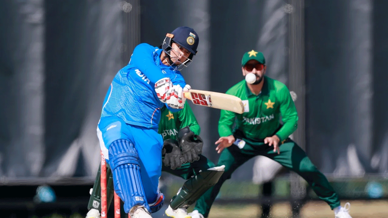 সোনা জিততে ভারতের রানের পাহাড় টপকাতে হবে পাকিস্তানকে