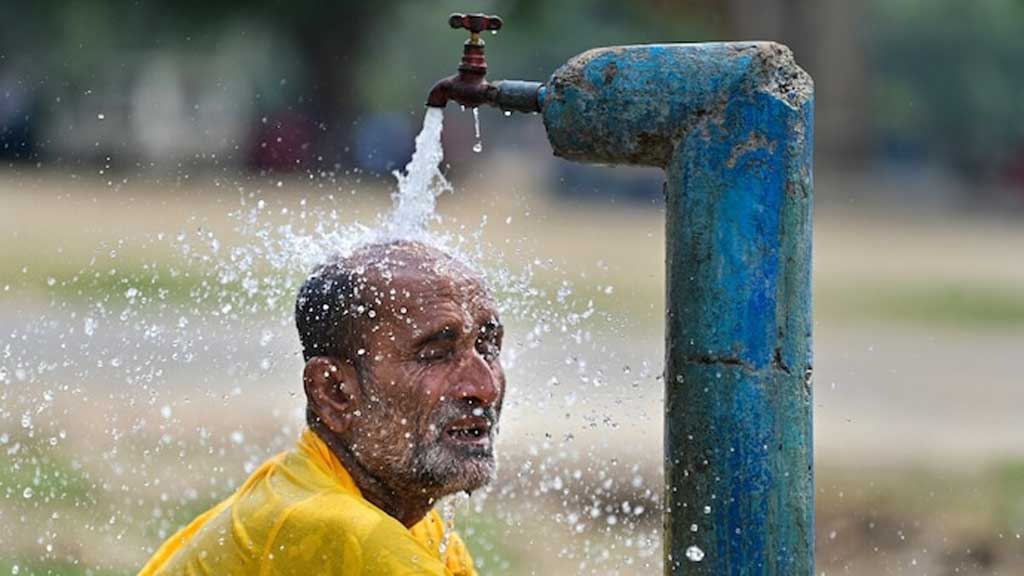 ১২৬ বছরের মধ্যে সবচেয়ে শুষ্ক মাস দেখল ভারত, বৃষ্টিপাত কমল ৪০ শতাংশ