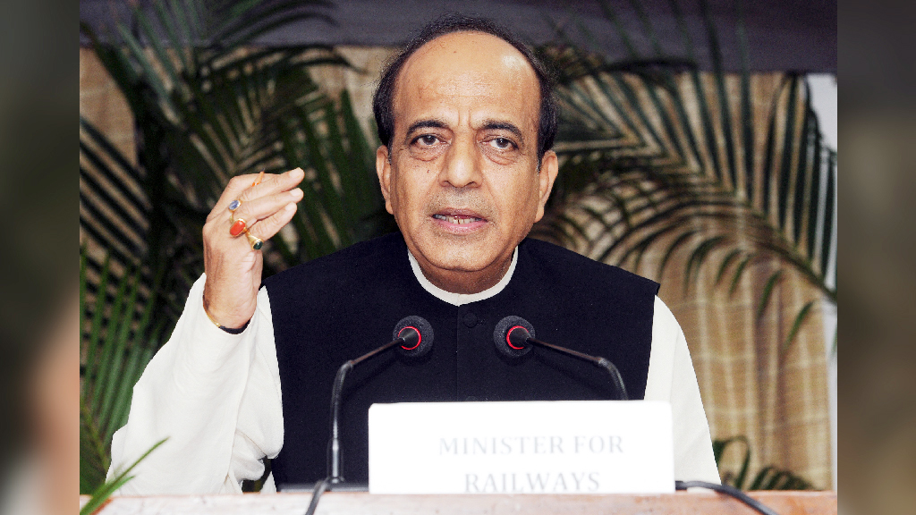 বাংলাদেশে ভারতের নতুন হাইকমিশনার দীনেশ ত্রিবেদী