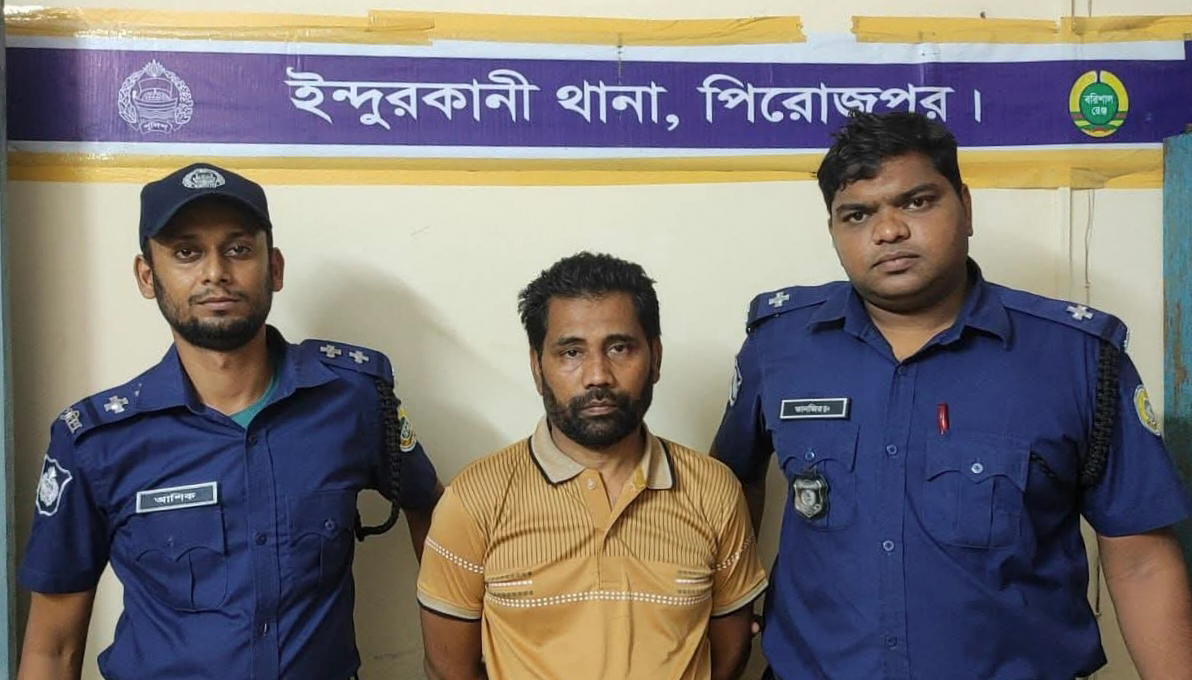 মিষ্টি খাইয়ে আ.লীগ নেতাকে গণধোলাই, পুলিশে সোপর্দ