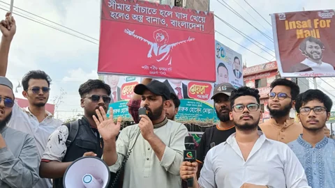 একের পর এক হত্যাকাণ্ড ও স্বরাষ্ট্রমন্ত্রীর নীরবতা: চাঁদপুরে ইনকিলাব মঞ্চের হুঁশিয়ারি