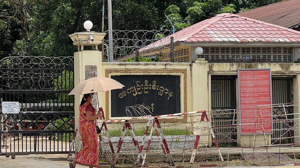 নির্বাচনের আগেই সাড়ে ৮ হাজার বন্দীকে মুক্তি দিচ্ছে জান্তা সরকার