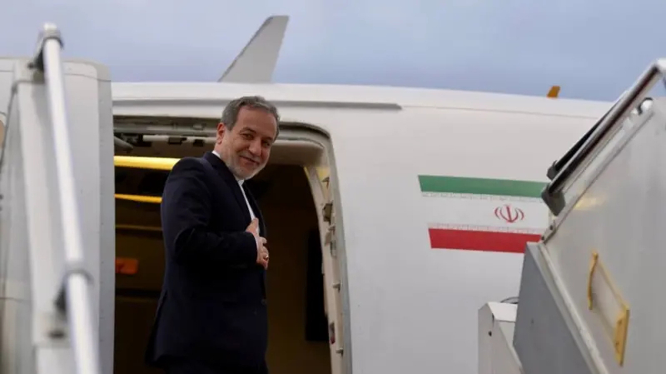 যুদ্ধের অবসান হয়, পাকিস্তানের কাছে এমন প্রস্তাবই দেওয়া হয়েছে: আরাঘচি