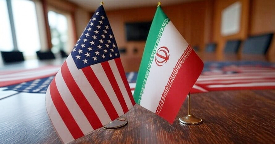 যুক্তরাষ্ট্রের নতুন প্রস্তাব পর্যালোচনা করছে ইরান, তবে আপস না করার ঘোষণা