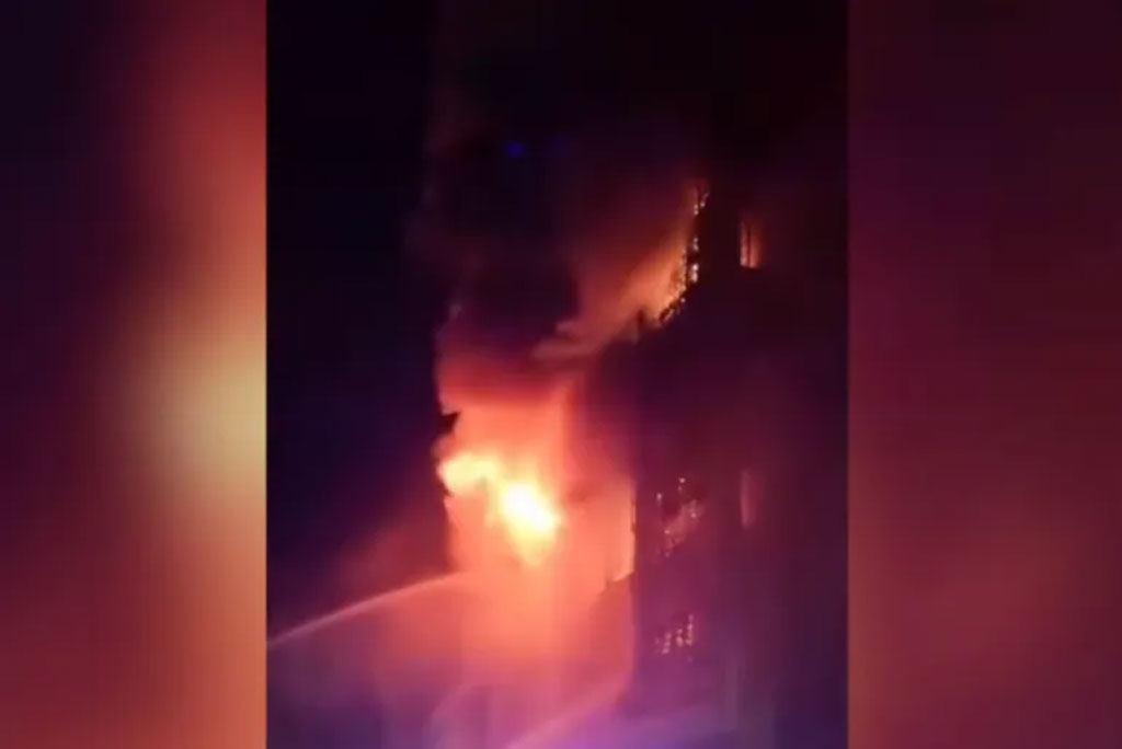 ইরাকের মার্কেটে ভয়াবহ অগ্নিকাণ্ড, নিহত অন্তত ৬০