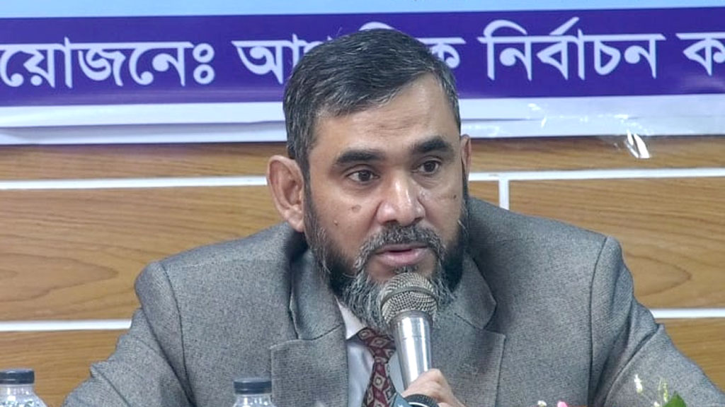 প্রবাসীদের ব্যালটে থাকবে শুধু প্রতীক: ইসি সানাউল্লাহ