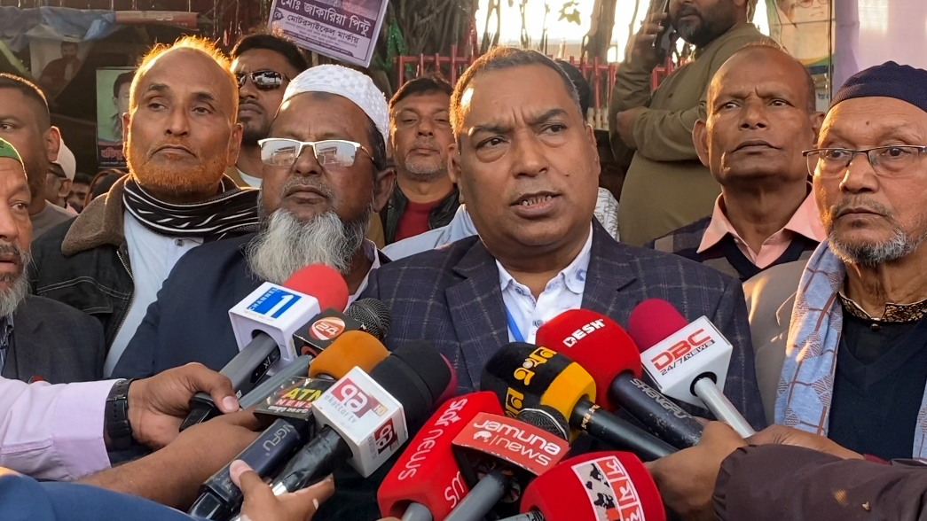 ‘আমি গায়ের জোরেই দল করি, এটা তারেক রহমানও জানেন’