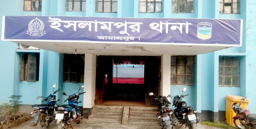 চুরির ঘটনায় ব্যবস্থা না নেওয়ার অভিযোগ পুলিশের বিরুদ্ধে, উল্টো ভুক্তভোগীরা আসামি