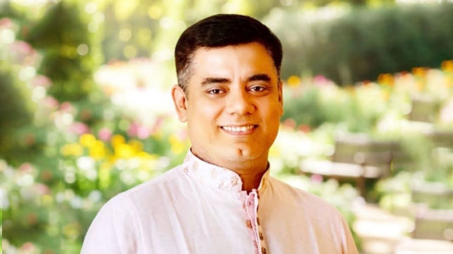 বিদ্যুতের খুঁটি ও গাছে ফেস্টুন ঝোলানোয় প্রার্থীকে আদালতে তলব