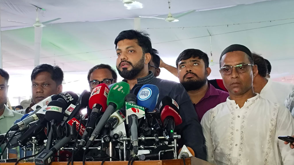 কাগজে-কলমে মেয়র হওয়ায় দায়িত্ব পালন করলাম: জাতীয় ঈদগাহ পরিদর্শন শেষে ইশরাক