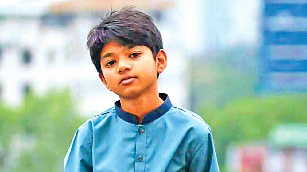 কুমিল্লায় অপ্রতিম হত্যা: আইফোনের পাশাপাশি অন্য যোগসূত্রও খুঁজতে বললেন বাবা