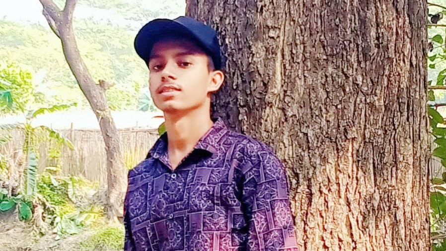 ইতালি যাওয়ার পথে লিবিয়ায় নৌকাডুবি, মাদারীপুরের কিশোর রাব্বি নিখোঁজ