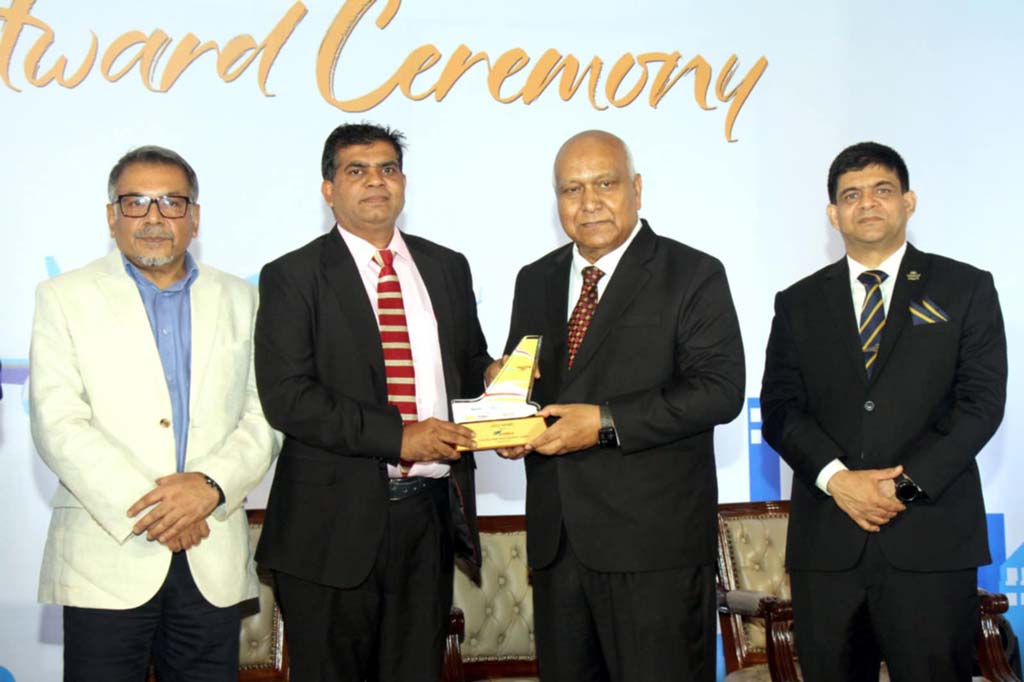 টানা তৃতীয়বারের মতো ‘বেস্ট ডোমেস্টিক এয়ারলাইন অব দ্য ইয়ার’ ইউএস-বাংলা এয়ারলাইনস