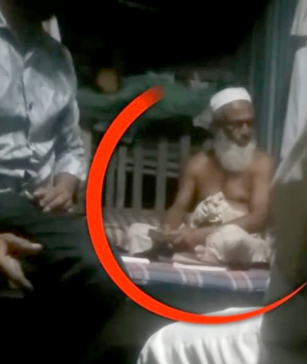 কলাপাড়ায় ইউএনওর নাম করে ইউপি চেয়ারম্যানের ঘুষ নেওয়ার ভিডিও ভাইরাল