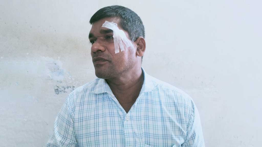 ১০ লাখ টাকা চাঁদার দাবিতে ইউপি সদস্যকে মারধরের অভিযোগ