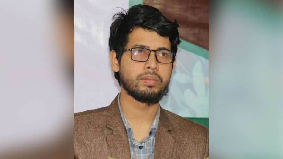 রাকসুর ৮ কেন্দ্রের ফল: ভিপি পদে প্রায় চারগুণ ভোটে এগিয়ে শিবিরের জাহিদ