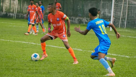 আবাহনীকে হারিয়ে ব্রাদার্সের প্রথম জয়