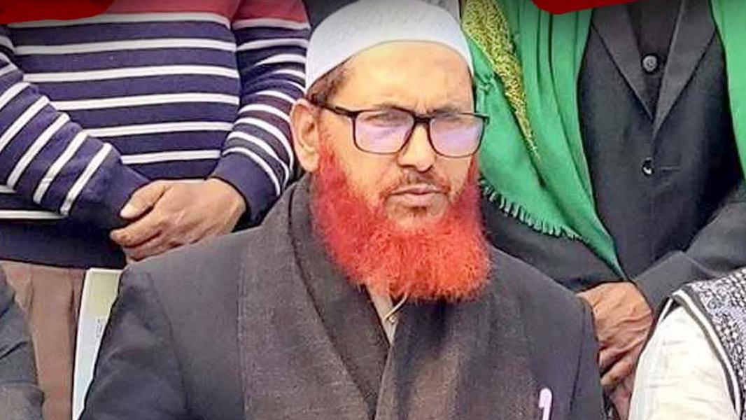 সৈয়দপুর বিমানবন্দরে বিপুল টাকাসহ ঠাকুরগাঁও জেলা জামায়াতের আমির আটক