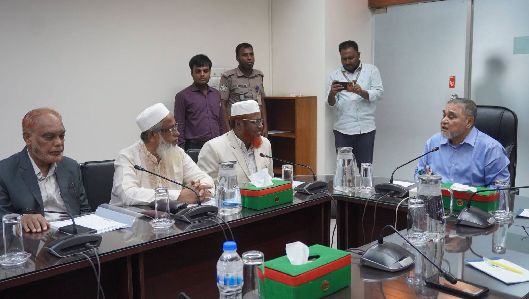 এমপিওভুক্ত শিক্ষকদের স্থানীয় নির্বাচনে অযোগ্য করার প্রস্তাব বাতিল চায় জামায়াত