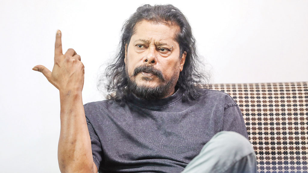 জেমস