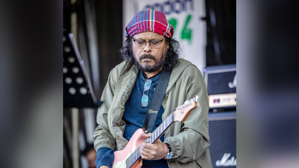 ইউরোপ ও অস্ট্রেলিয়ায় গান শোনাতে যাচ্ছেন জেমস