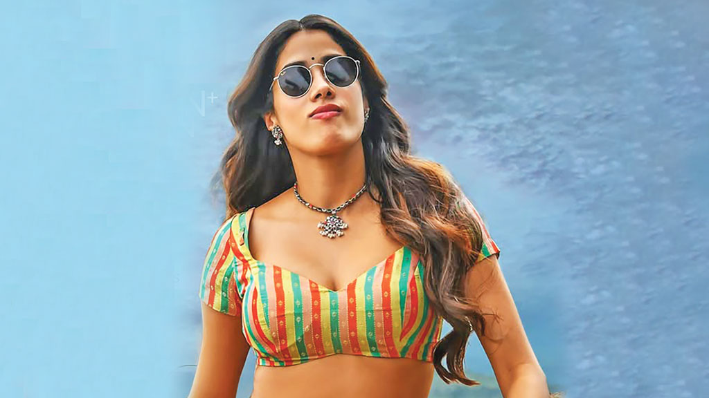 ‘পেড্ডি’ সিনেমায় জাহ্নবী অভিনীত চরিত্র নিয়ে বিতর্ক: ক্ষমা চাইলেন নির্মাতা, বদলে যাচ্ছে দৃশ্য