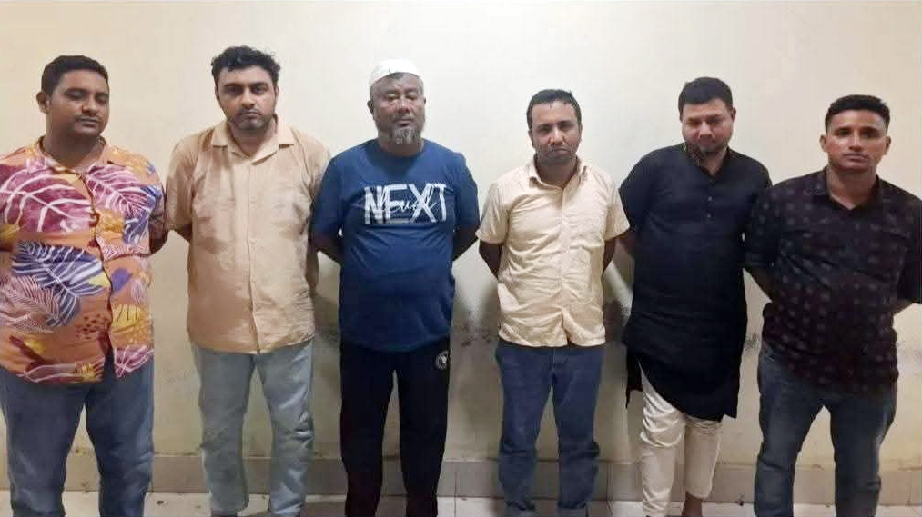 গুলশানে গোপন বৈঠক, আওয়ামী লীগের ৬ নেতা-কর্মী গ্রেপ্তার