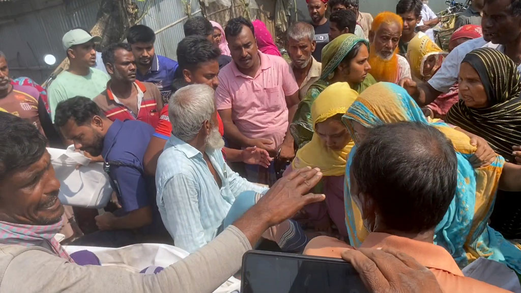 ট্রাকচাপায় জাহাঙ্গীরনগর বিশ্ববিদ্যালয়ের ছাত্রী নিহত