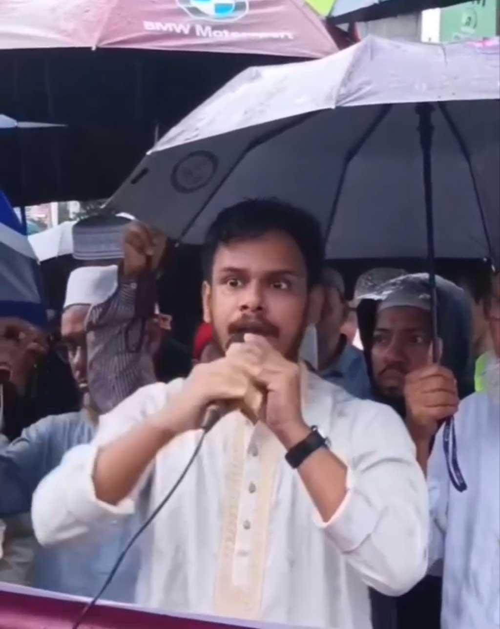 ২৪ এর জুলাইয়ে পুলিশকে পিটিয়ে পিটিয়ে রক্তাক্ত করা হয়েছে, সে দৃশ্য আপনারা দেখেননি?: জুবাইরুল