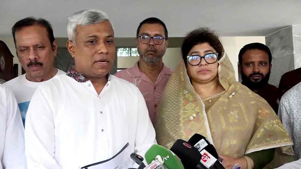 আন্তর্জাতিক বাজারে জ্বালানির মূল্য স্থিতিশীল হলে সুফল মিলবে দেশেও: জ্বালানি প্রতিমন্ত্রী