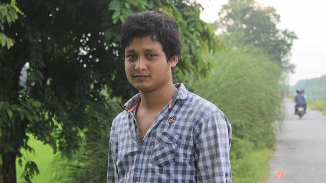 খানসামায় বিদ্যুতায়িত হয়ে যুবকের মৃত্যু
