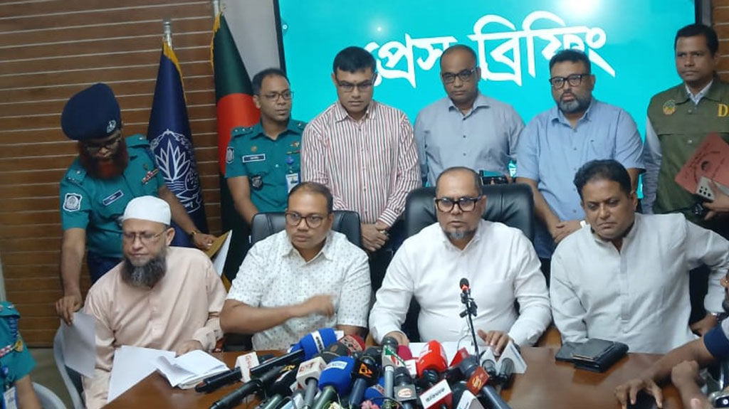 ‘হানি ট্র্যাপের’ ঘটনা ভিডিও করায় খুন হন সাংবাদিক তুহিন: পুলিশ