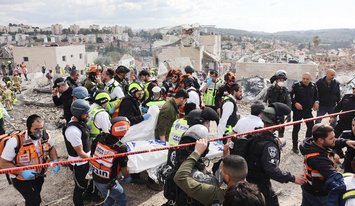 ইরানি ক্ষেপণাস্ত্র হামলায় ইসরায়েলে নিহত ৮