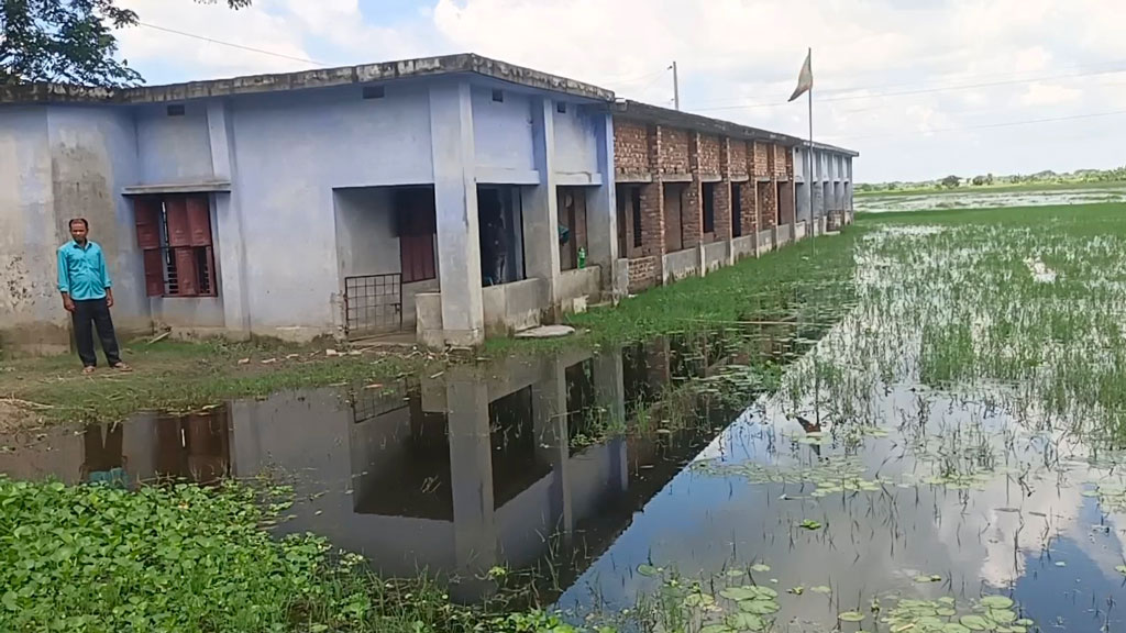 ১৪ শিক্ষকের ১৬ শিক্ষার্থী, এসএসসিতে তিনজনের সবাই অকৃতকার্য