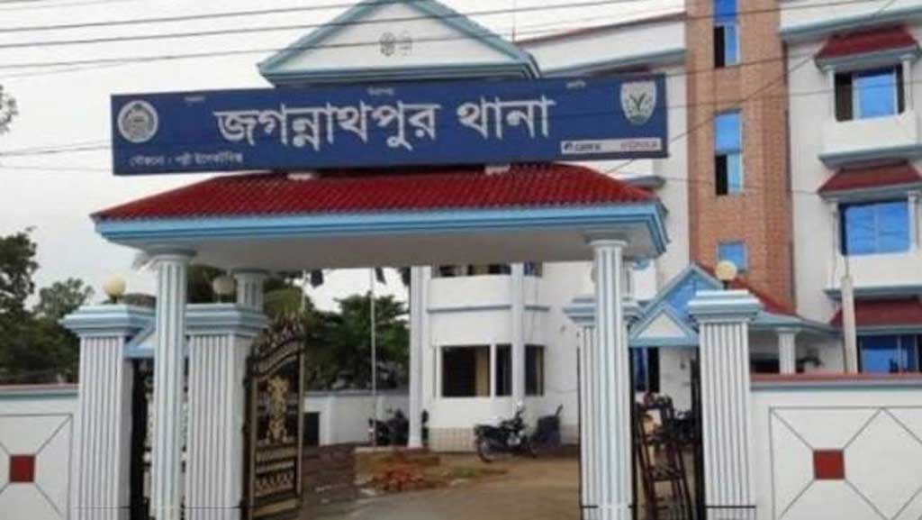 মসজিদে যাওয়ার পথে দুই পক্ষের সংঘর্ষ, দুজন গুলিবিদ্ধ