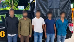 বিকাশ ব্যবসায়ীকে কুপিয়ে ৭ লাখ টাকা ছিনতাই, ৭২ ঘণ্টার মধ্যে গ্রেপ্তার ৫