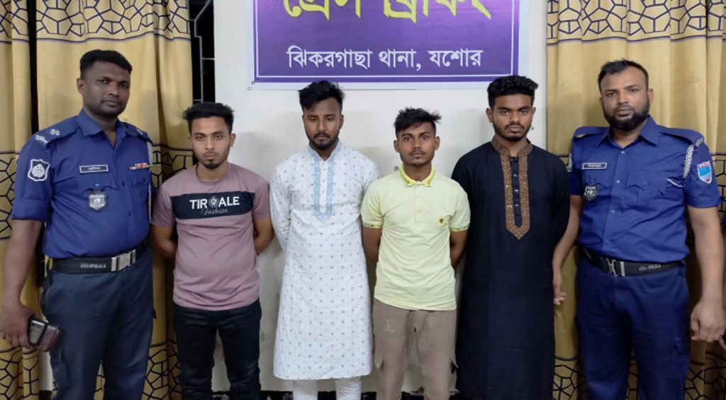দলবদ্ধ ধর্ষণ মামলায় ছাত্রদলের বহিষ্কৃত ২ নেতাসহ ৪ জনের বিরুদ্ধে চার্জশিট