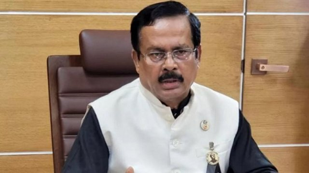 স্ত্রী-কন্যাসহ সাবেক মন্ত্রী জাহাঙ্গীর কবির নানকের দেশত্যাগে নিষেধাজ্ঞা
