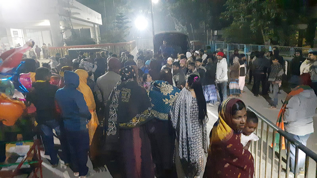 ঝিনাইদহে মোটরসাইকেল থেকে ছিটকে পড়ে আরোহী নিহত, বন্ধু আহত