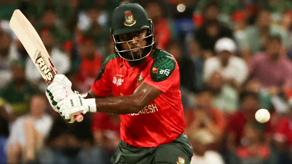 বাতাসের কারণে মারতে পারেনি বাংলাদেশ, দাবি জাকেরের