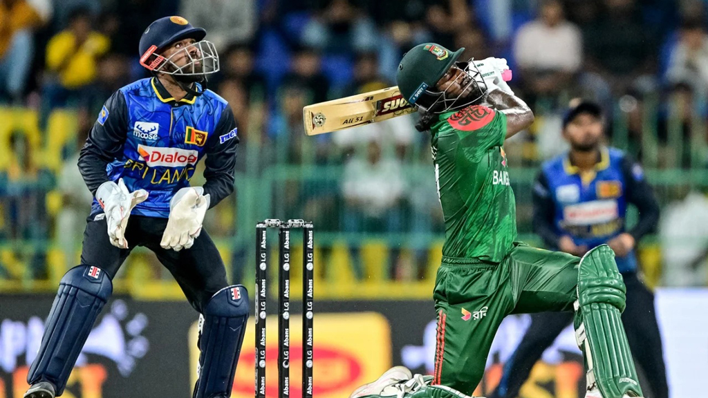 অবিশ্বাস্য ব্যাটিং ধসে বাজে হার বাংলাদেশের