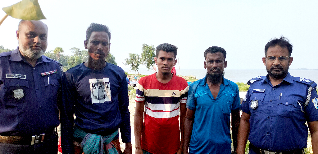 তিন জেলে জেলহাজতে
