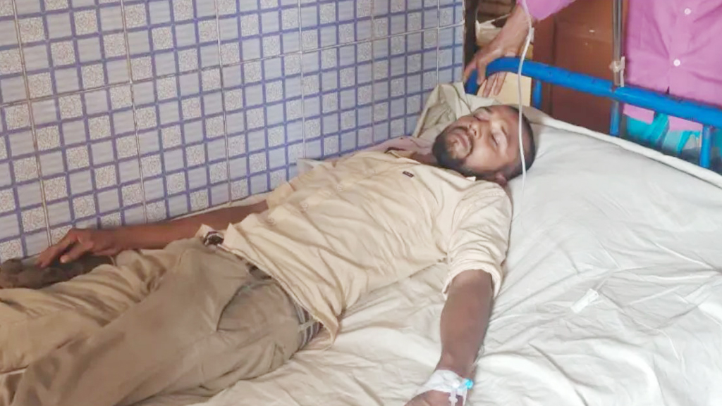‘জুলাই যোদ্ধা’র বিষপান: স্বপ্নভঙ্গের বেদনায় আত্মহত্যার চেষ্টা