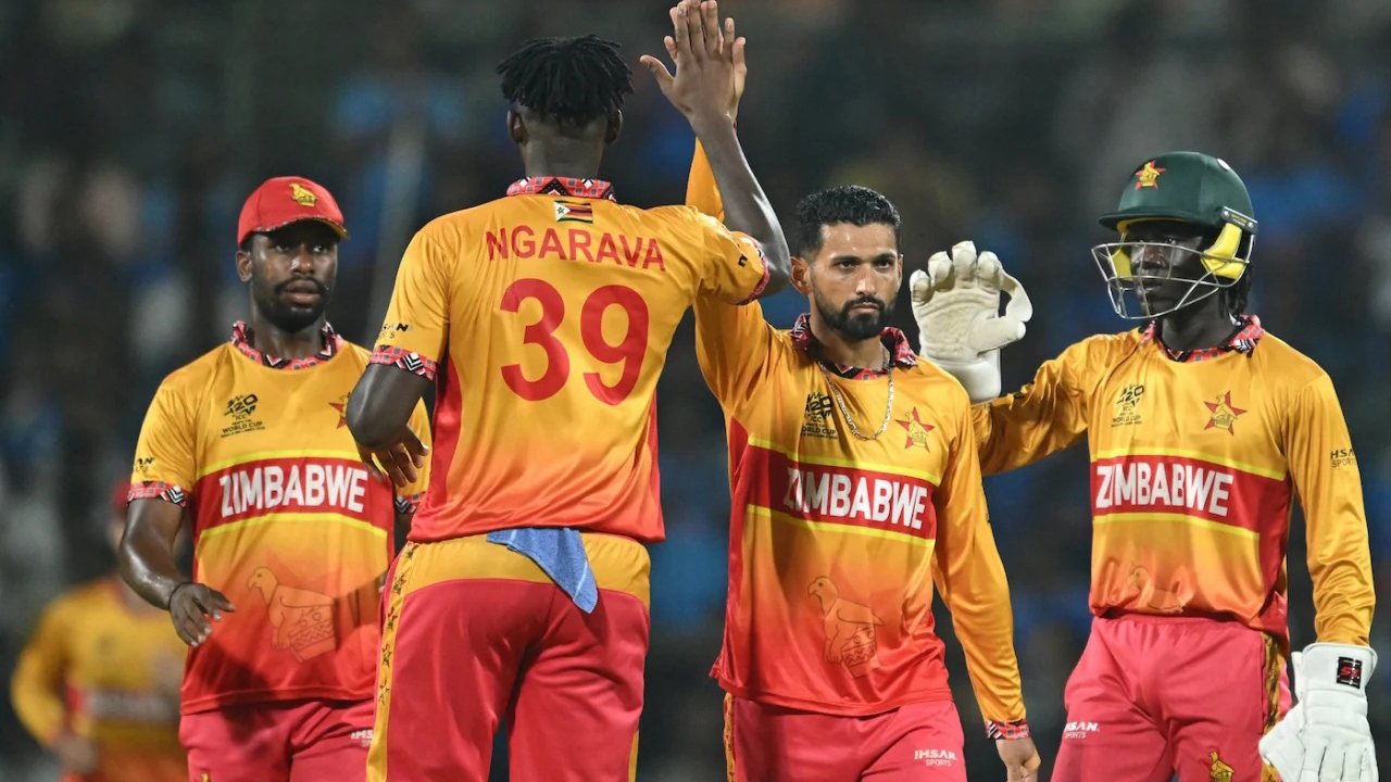 অবশেষে ভারত থেকে বের হতে পারছে জিম্বাবুয়ে