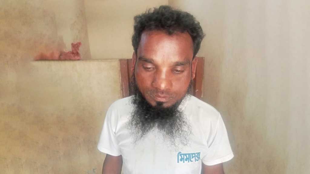 শাশুড়িকে কুপিয়ে হত্যা, জামাই আটক