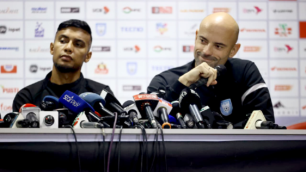 কোচের যোগ্যতা নিয়ে উত্তর দিতে হচ্ছে অধিনায়ক জামালকে