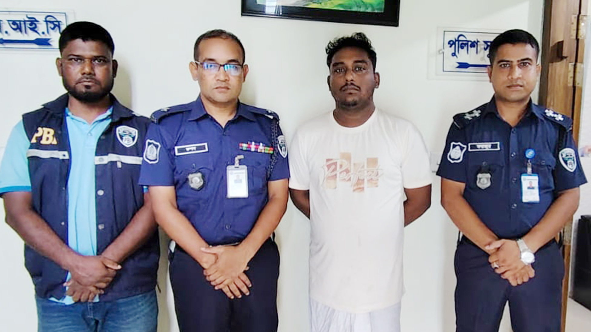 স্ত্রীর কাছে সম্পর্ক ফাঁসের পরই হত্যা করা হয় মিমিকে: পিবিআই