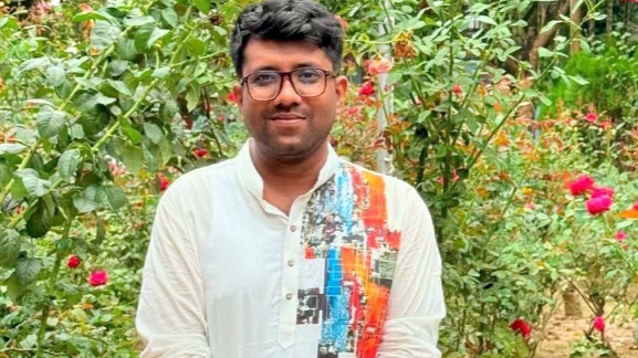 এজলাসে বসা হলো না বিচারকের, সড়কে ঝরল প্রাণ
